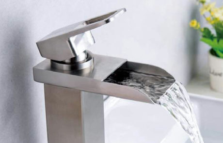 Stainless Steel Faucet Perfect Brushed Surface Treatment